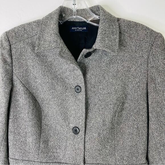 Vintage Ann Taylor grey black wool tweed button cropped preppy blazer small - Picture 2 of 6